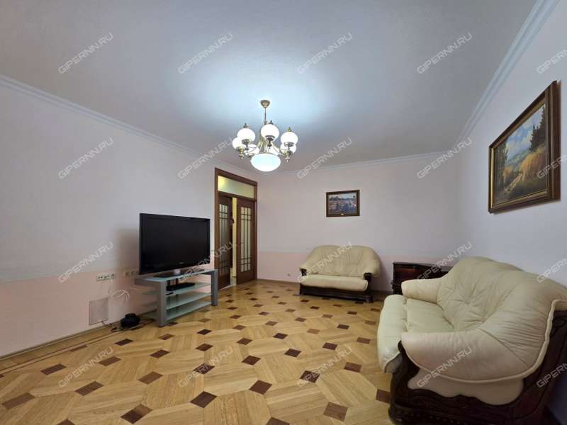 трёхкомнатная квартира на Славянской улице дом 21