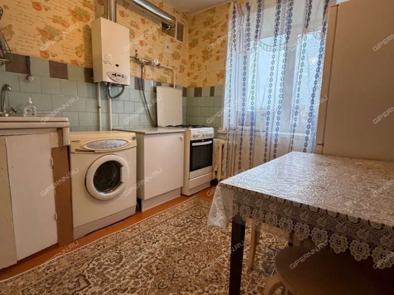 однокомнатная квартира на Школьной улице дом 46 посёлок Ждановский