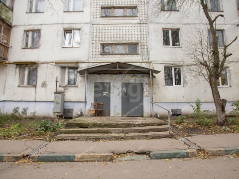 3-komnatnaya-ul-marshala-golovanova-d-33 фото