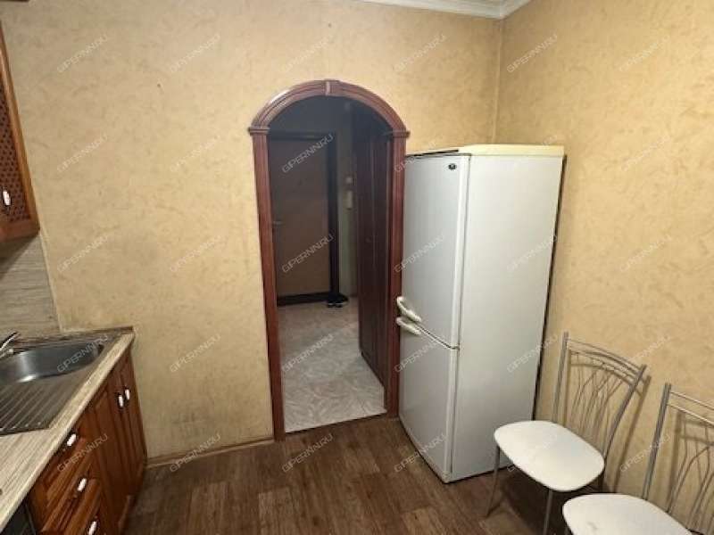 однокомнатная квартира на проспекте Бусыгина дом 19