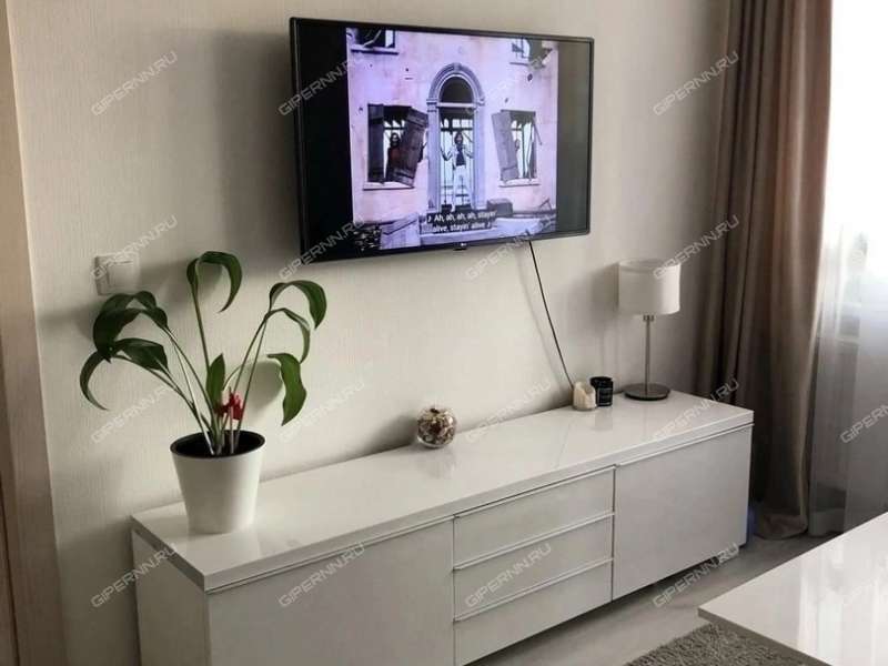 однокомнатная квартира на Бурнаковской улице дом 55