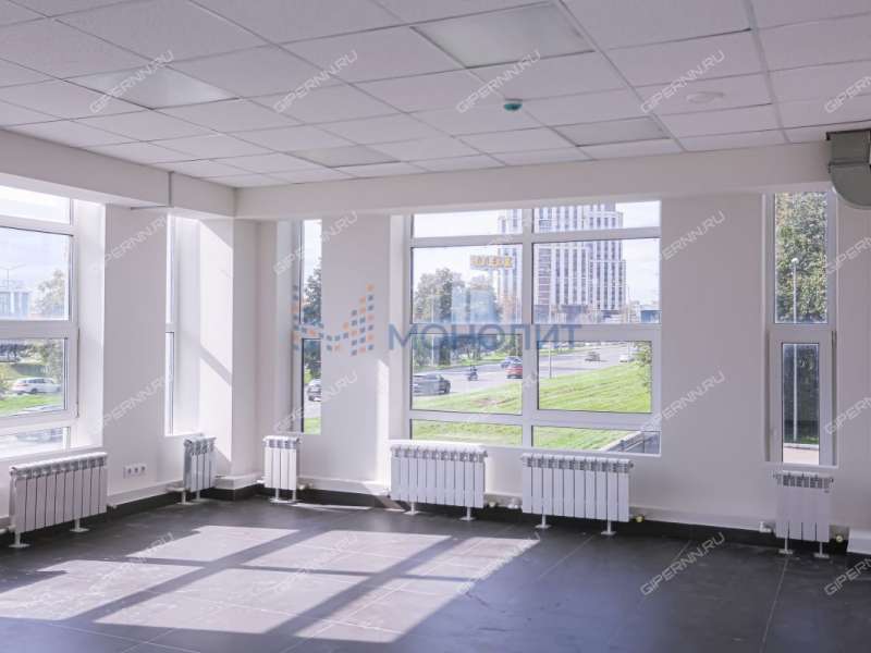 здание под недвижимость под медицинские учреждения, недвижимость под образовательные учреждения на улице Родионова