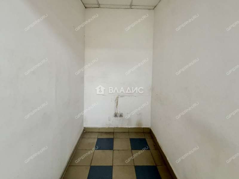 помещение под торговую площадь на Львовской улице