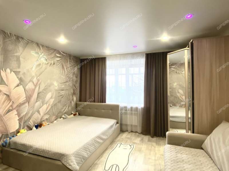 трёхкомнатная квартира на улице 40 лет Октября дом 31 город Кстово