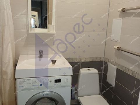 1-komnatnaya-ul-burnakovskaya-d-113 фото