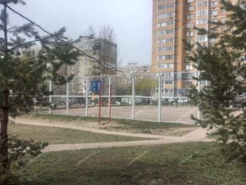 2-komnatnaya-nab-volzhskaya-d-8 фото