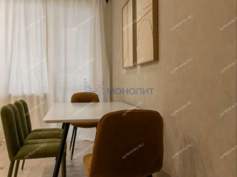 3-komnatnaya-pl-svobody-d-7 фото