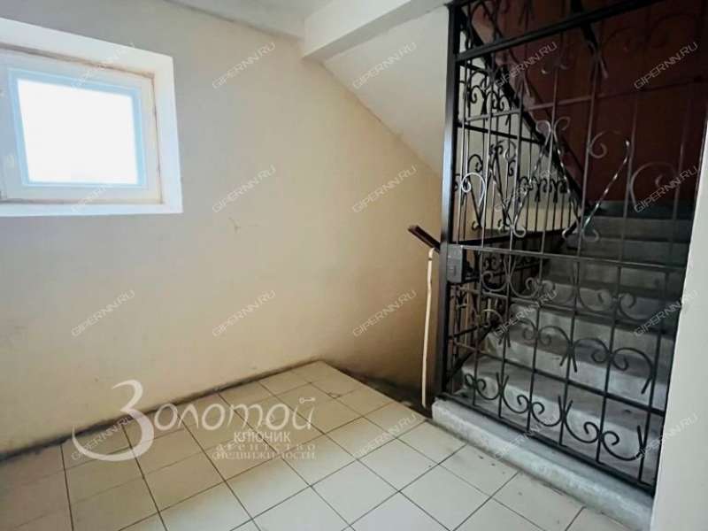 двухкомнатная квартира на проспекте Гагарина дом 107