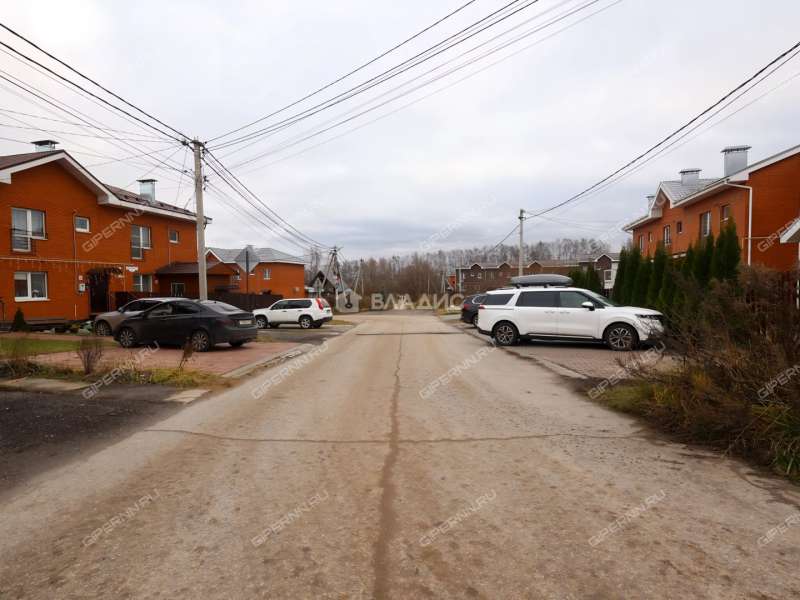 таунхаус на Майской улице посёлок Ждановский