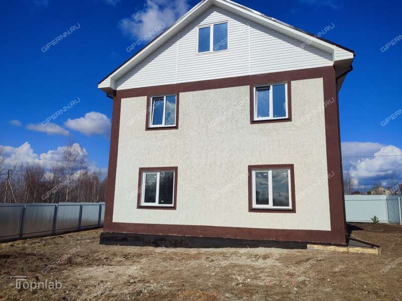 дом на Школьной улице деревня Новоликеево