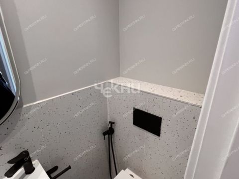 taunhaus-ul-agronomicheskaya-d-208g фото