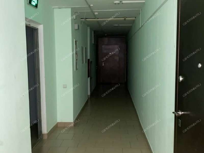 трёхкомнатная квартира на улице Академика Сахарова дом 117