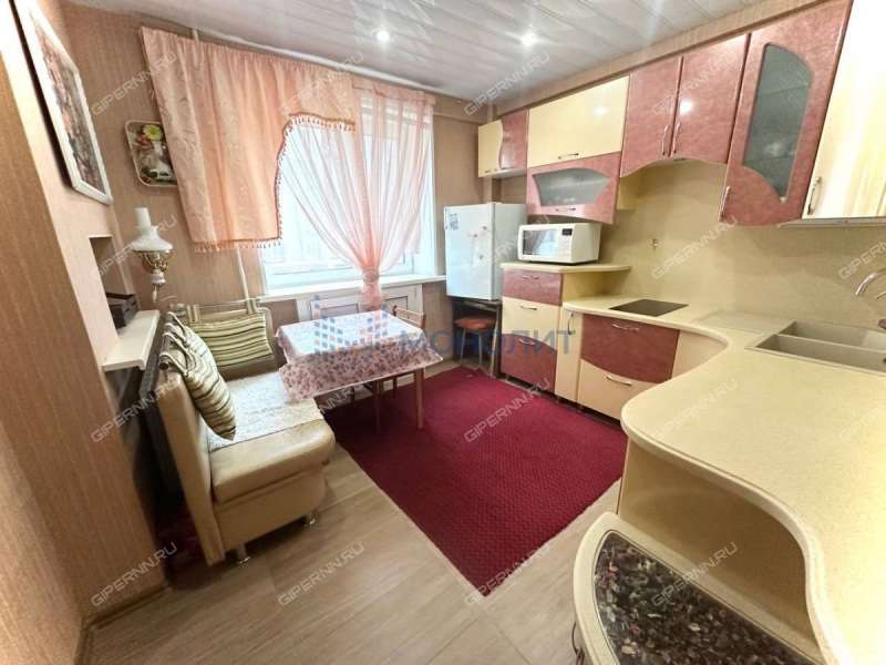 однокомнатная квартира на улице Июльских Дней дом 19