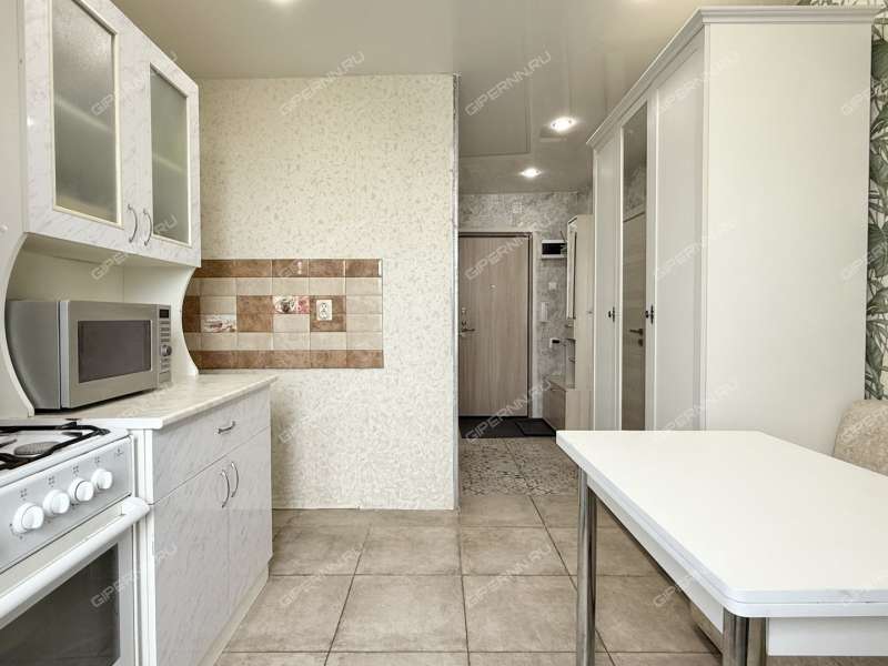 однокомнатная квартира на улице Политбойцов дом 12