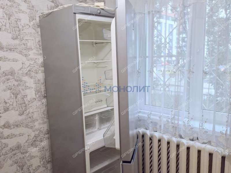 однокомнатная квартира на улице Сергея Есенина дом 4А