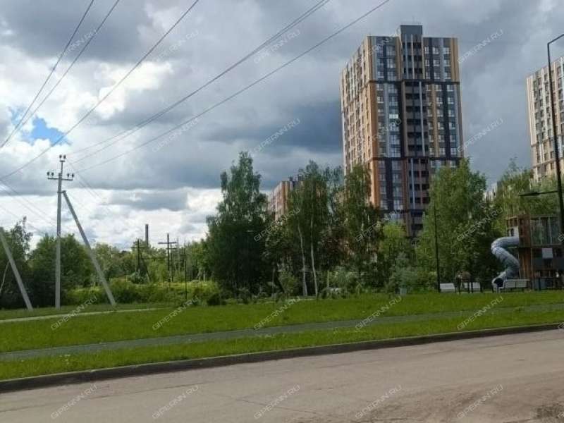 комната в доме 1 на улице Космонавта Комарова