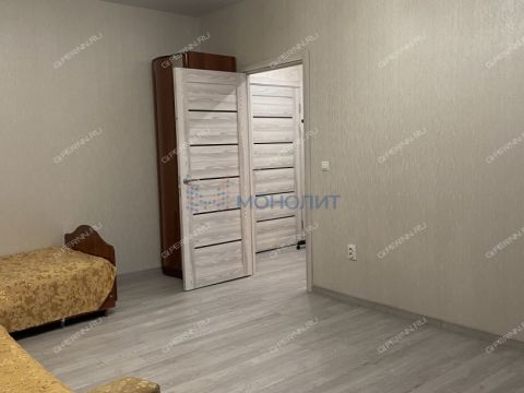 1-komnatnaya-b-r-zarechnyy-d-5 фото