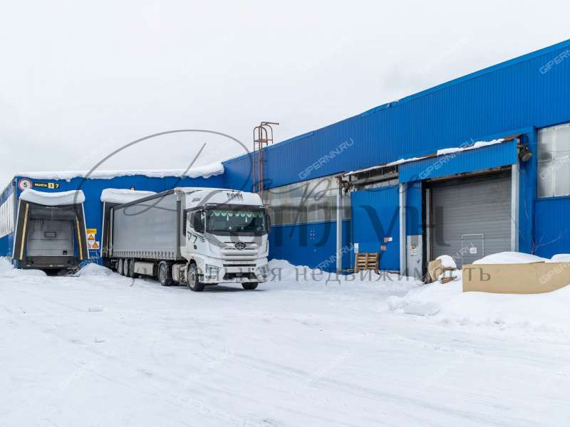 помещение под склад на улице Героя Советского Союза Поющева