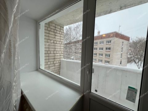 1-komnatnaya-ul-raduzhnaya-d-12 фото