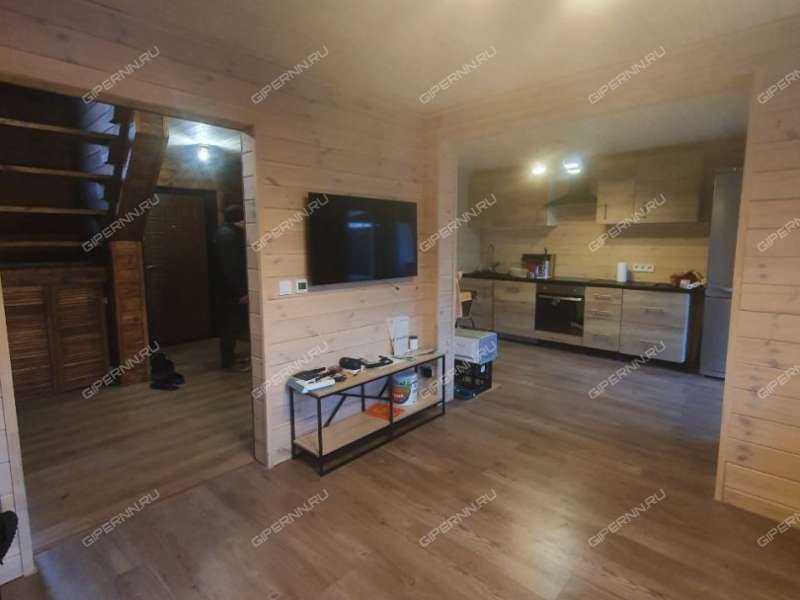 дом на 10 деревня Новая Деревня