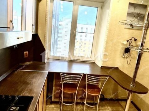 2-komnatnaya-ul-narodnaya-d-30 фото