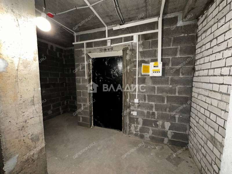 четырёхкомнатная квартира на Полтавской улице дом 15