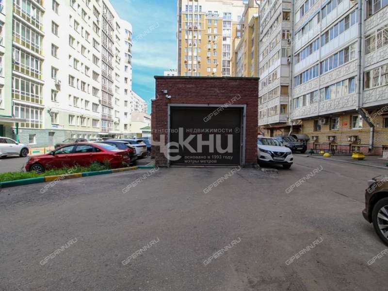 четырёхкомнатная квартира на улице Белинского дом 62