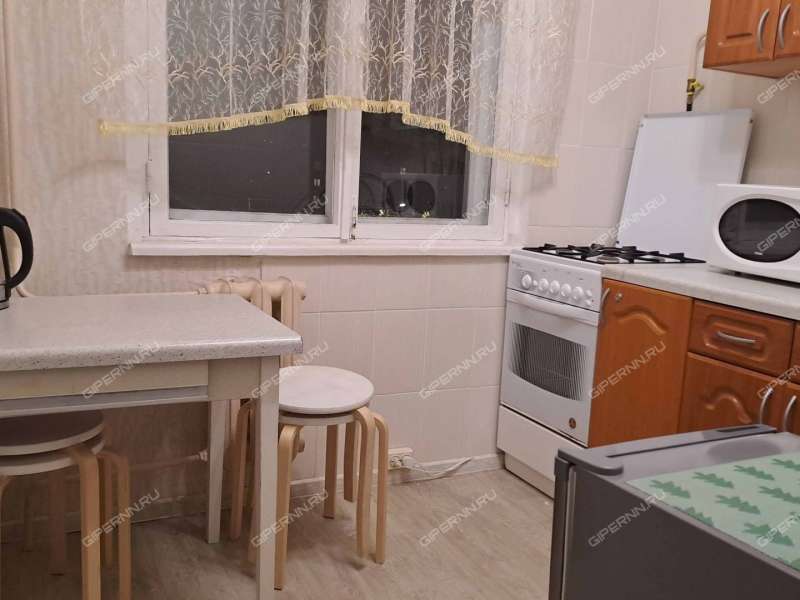 однокомнатная квартира на улице Красных Зорь дом 8