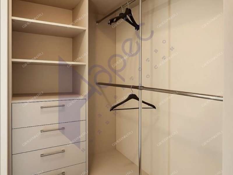 трёхкомнатная квартира на Краснозвёздной улице дом 31