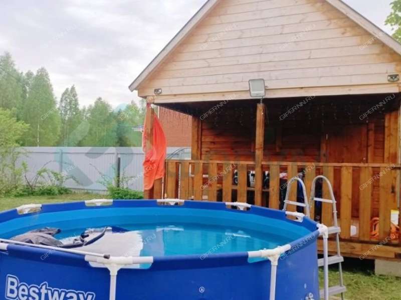 дом на деревня Крутец