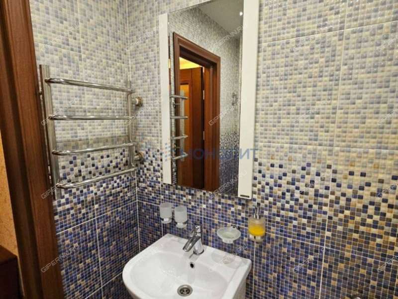 двухкомнатная квартира на улице Маршала Воронова дом 9