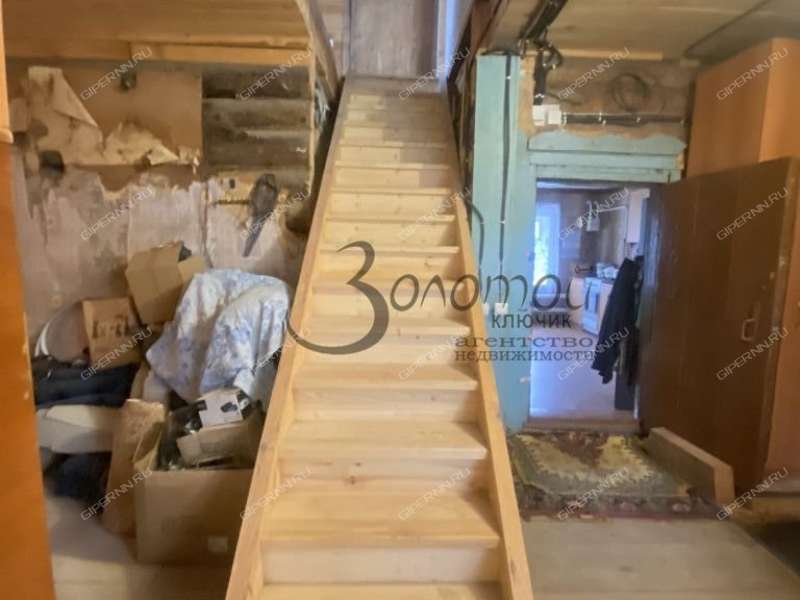 дом на Рождественская село Рождествено