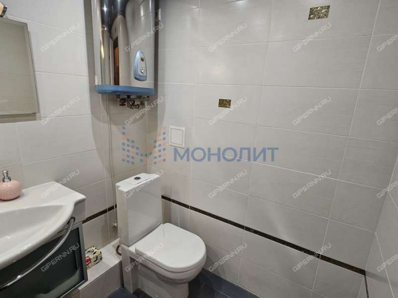 трёхкомнатная квартира на улице Верхнепечёрская дом 7 к2