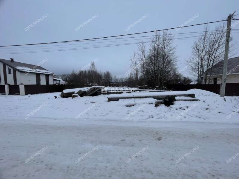 земельный участок 15 соток улица имени А.И. Шулиманова село Каменки