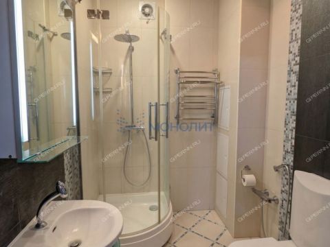 4-komnatnaya-ul-minina-d-19-6 фото