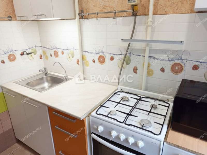 однокомнатная квартира на Радужной улице дом 14