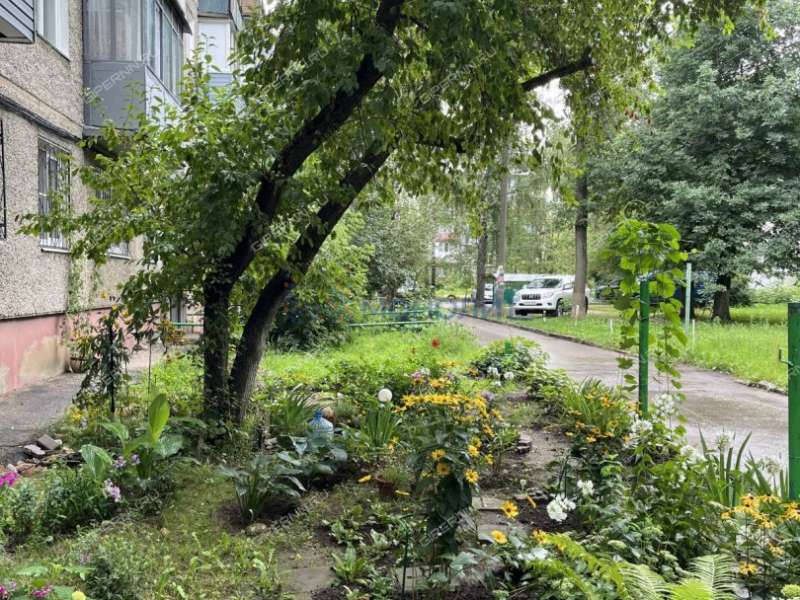 трёхкомнатная квартира на Южном шоссе дом 20