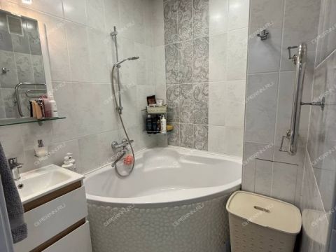 2-komnatnaya-b-r-yuzhnyy-d-19 фото