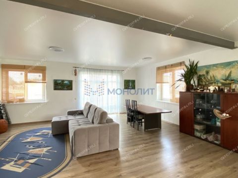 dom-rabochiy-poselok-reshetiha-volodarskiy-rayon фото