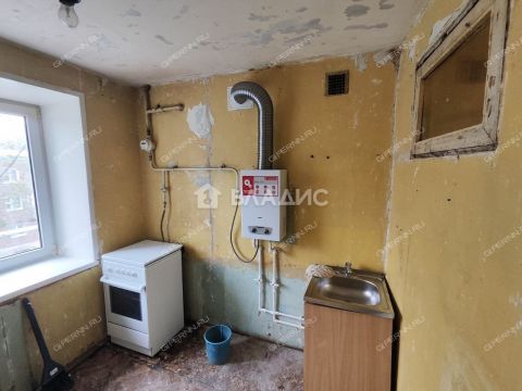 1-komnatnaya-ul-petrovskogo-d-13a фото