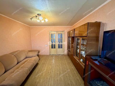 2-komnatnaya-ul-chkalova-d-37 фото