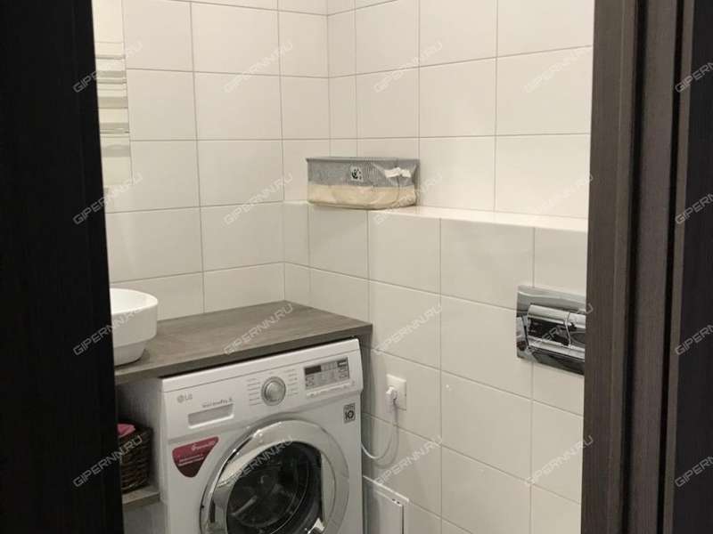 однокомнатная квартира на улице Академика Сахарова дом 105