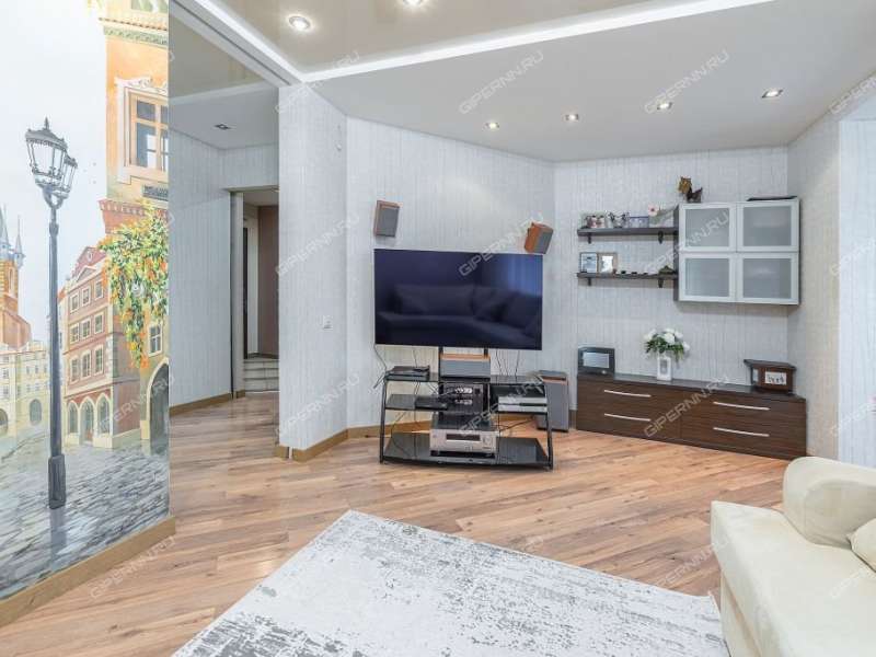 двухкомнатная квартира на улице Июльских Дней дом 19