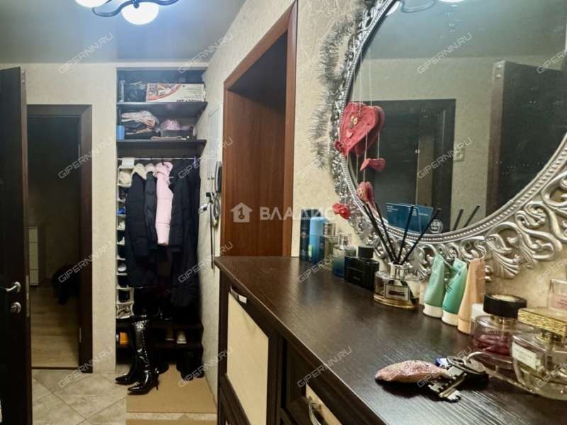 двухкомнатная квартира на улице Федосеенко дом 29