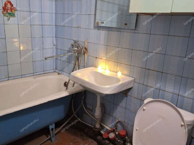 однокомнатная квартира на улице Мирошникова дом 3б