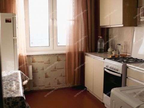 1-komnatnaya-ul-plotnikova-d-2 фото