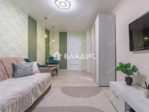 2-komnatnaya-ul-savrasova-d-10 фото