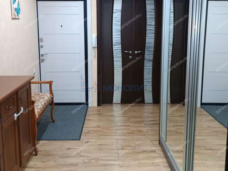 трёхкомнатная квартира на улице Богдановича дом 4