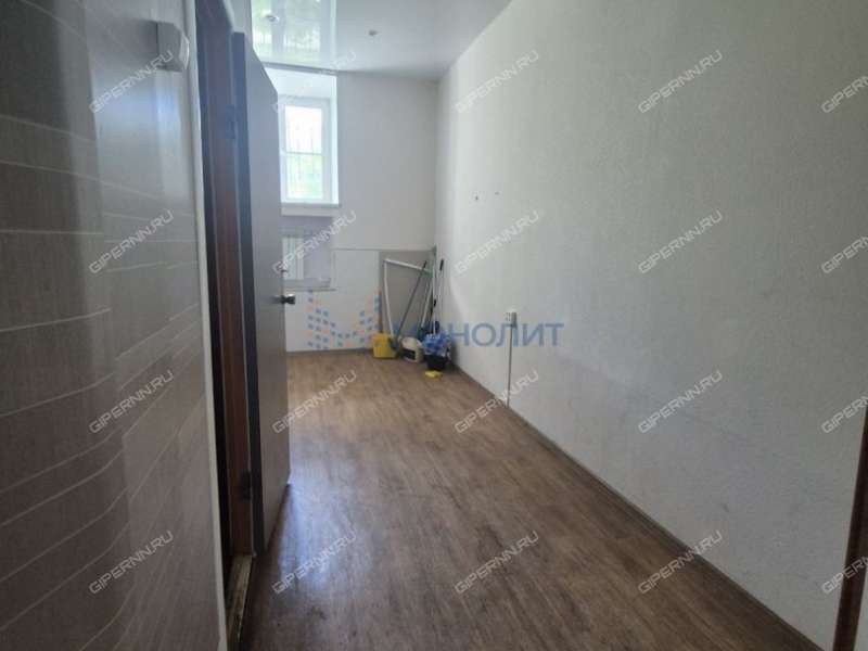 помещение под офис, торговую площадь на Московском шоссе