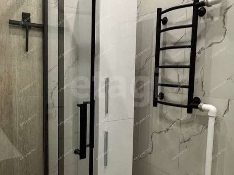 двухкомнатная квартира на площади Максима Горького дом 4